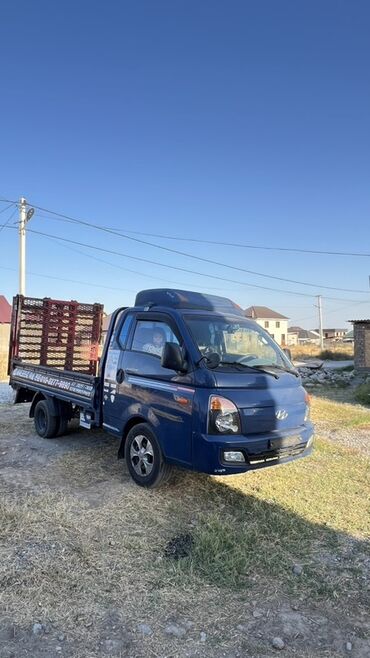 грузовые машины в лизинг: Жеңил жүк ташуучу унаа, Hyundai, Стандарт