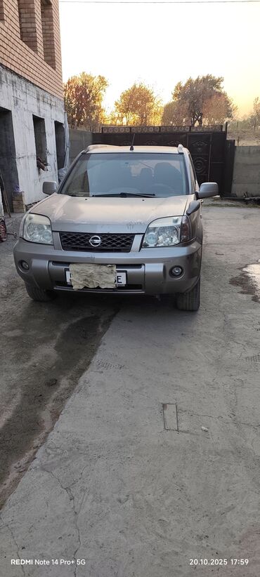 эксковатор каракол: Nissan X-Trail: 2001 г., 2 л, Механика, Бензин, Универсал