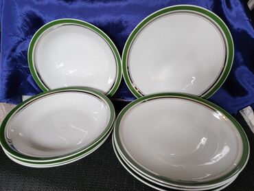 Ostali antikviteti: Tanjiri Winterling Kirchenlamitz 1950-1990 Bavaria. Porcelanski — 1