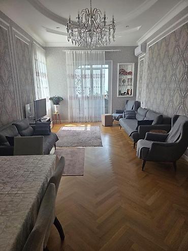 samaxi a frame: 9-cu mikrorayon 11 otaq, 480 kv. m, Kredit yoxdur, Yeni təmirli — 2