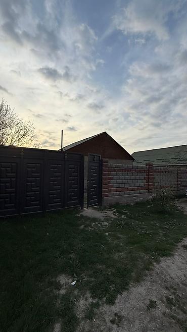 Продажа коттеджей и домов: СРОЧНО ПРОДАЁТСЯ ДОМ Локация: - ж/м Ак-Ордо-1 - Район: Гагарина / — 19