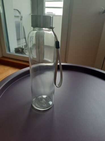 Staklena flaša za vodu 1l