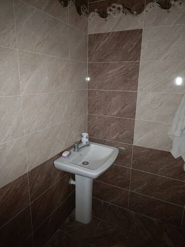 Bağ evlərinin satışı: Qəbələ, 130 kv. m, 5 otaqlı, Kombi, İşıq, Su — 12