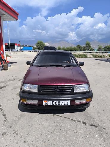 3d коврики бишкек: Volkswagen Vento: 1993 г., 1.8 л, Кол менен иштөөчү, Бензин, Седан — 4