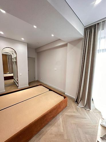 Продажа квартир: 2 комнаты, 77 м², Элитка, 4 этаж, Евроремонт — 4