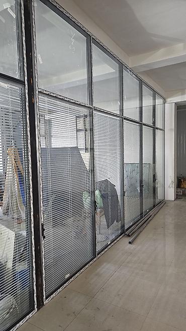 Другие окна на заказ: Стеновые перегородки . стекло каленное с двух сторон, а внутри — 2