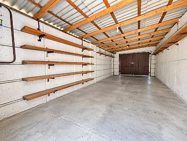 дом в карабалта: 350 м², 6 комнат и более — 6