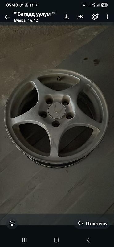 перчатки шлем: Литые Диски R 15 Honda, Комплект, отверстий - 5, Б/у — 2