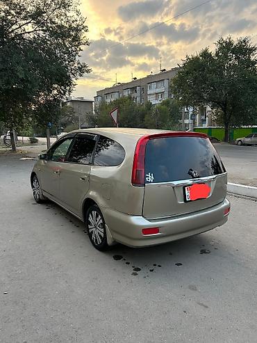 реальному: Honda Stream: 2001 г., 2 л, Автомат, Бензин, Минивэн — 3