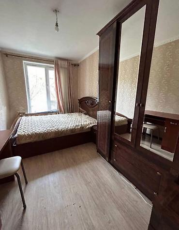 Квартиры: 2 комнаты, 43 м², 8 мкр 104 серия, 2 этаж, Старый ремонт — 2