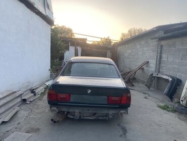 BMW: BMW 525: 1988 г., 2.5 л, Механика, Бензин, Седан