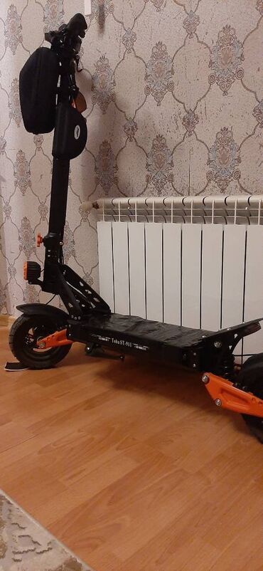 Elektrikli samokatlar: 2 aydır alınıb, pula ehtiyac olduğu üçün satılır. NFC ilə işləyir — 8