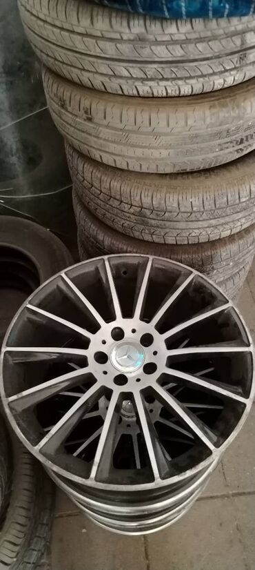 disq təkər: İşlənmiş Disk Mercedes-Benz R 19, 5 Boltlu