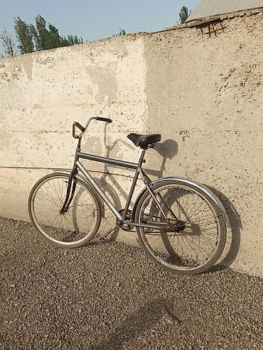 velosipedlər 28: İşlənmiş Şəhər velosipedi Adidas, 28", sürətlərin sayı: 1, Ünvandan götürmə — 1