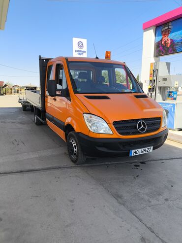 лупарик мерс 210: Легкий грузовик, Mercedes-Benz, Дубль, 3 т, Б/у