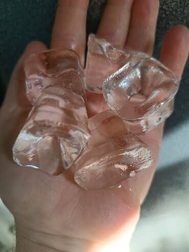 станок мороженое: Пищевой лёд отличного качества . Развозим лёд ежедневно по всему