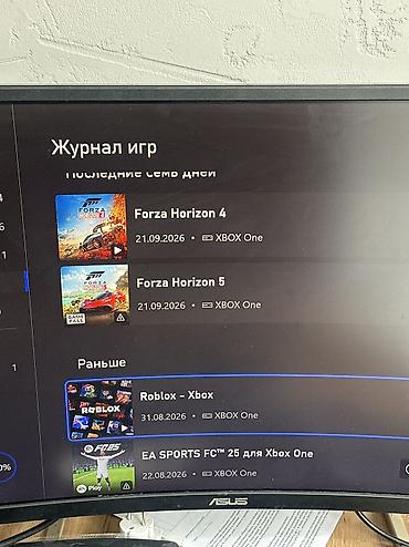 Xbox: На приставке есть установленные форза 4 роблокс и fc25 Xbox One S — 2