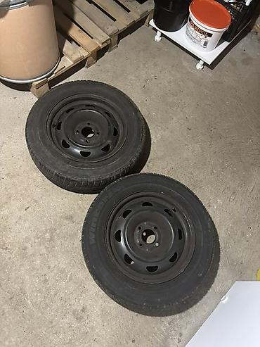 navigacija za auto cena: Dve celicne felne u odlucnom stanju sa losijim gumama 15 inča raspon — 2