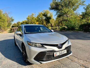 тойто ипсум: Toyota Camry: 2018 г., 2.5 л, Типтроник, Гибрид, Седан