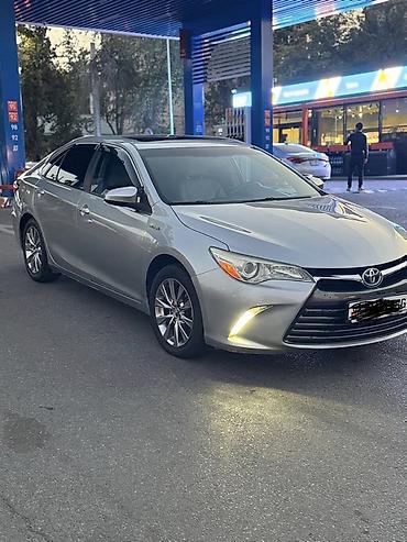 corolla 2016: Toyota Camry: 2015 г., 2.5 л, Вариатор, Гибрид, Седан — 2
