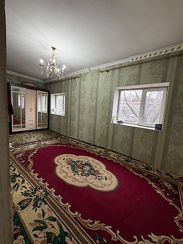 Продажа коттеджей и домов: Продаётся 4-комнатный дом в районе Ак-Босого 🏠 Площадь: 85 м² 📍 — 4