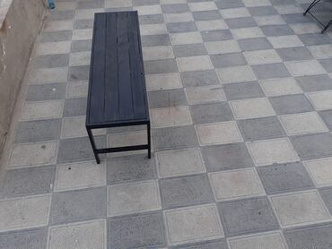 Skameykalar, lavoçkalar: Metall karkaslı skamya - Dizayn: Düz xəttli, arxalıqsız, 4 taxtalı — 20