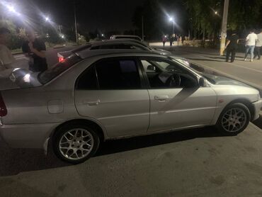 mitsubishi: Mitsubishi Lancer: 2000 г., 1.6 л, Автомат, Бензин, Седан