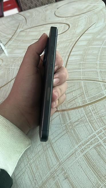 bu hangi telefon: IPhone 15 Pro, 128 GB, Natural Titanium, Simsiz şarj — 3