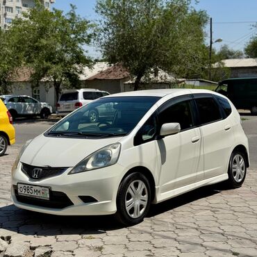 люк спринтер: Honda Fit: 2009 г., 1.5 л, Автоматтык, Бензин, Хетчбек