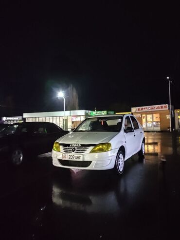подсветка на машину: Renault Logan: 2010 г., 1.4 л, Механика, Бензин, Седан