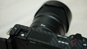 чехлы бу: Продам Sony ZV-E10 + 2 объектива Yongnuo 35mm F1.8 и Sony 16–50mm OSS — 4