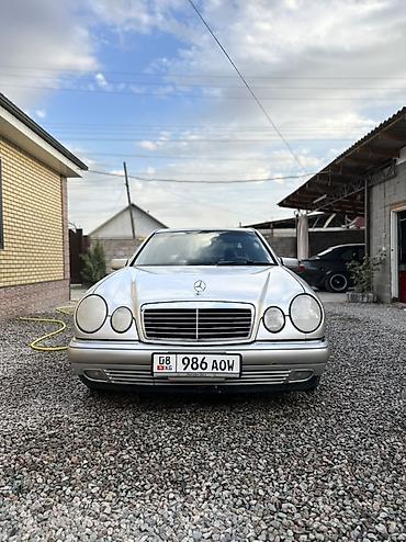 Транспорт: Mercedes-Benz E-Class: 1998 г., Седан — 5