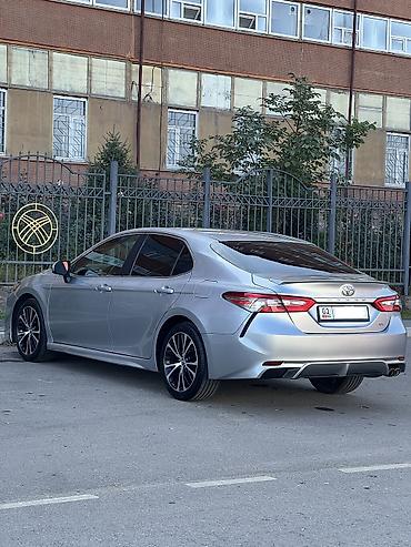 Toyota: Toyota Camry: 2018 г., 2.5 л, Автомат, Бензин, Седан — 3