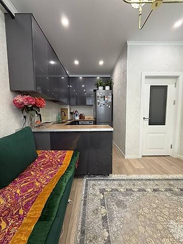 Продажа квартир: 1 комната, 38 м², 2 этаж — 9