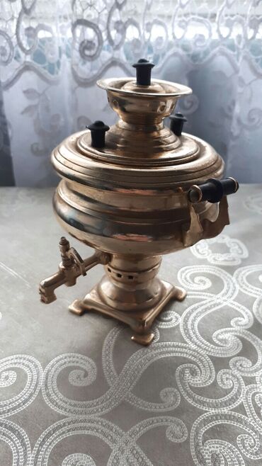 Samovarlar: Samovar, 3-dən az l, Latun (mis)