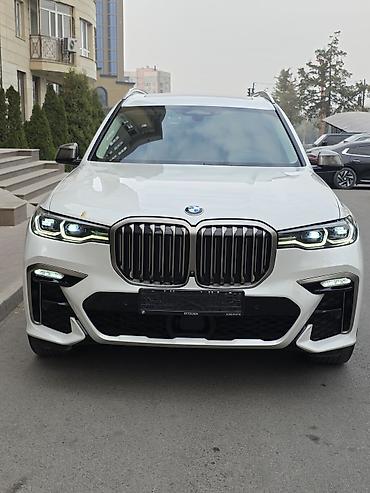 camry 2020: BMW X7: 2020 г., 4.4 л, Автомат, Бензин, Внедорожник — 3