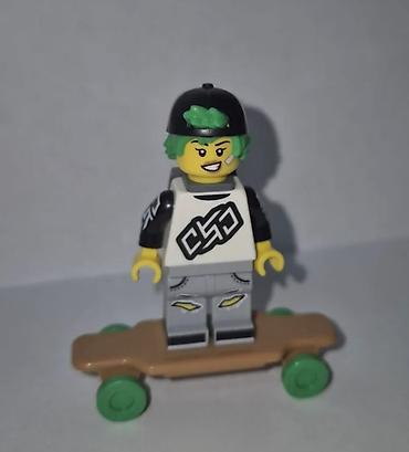 Figurice i makete: Lego figurica Skateboard girl iz serije 27 lego minifigure u odličnom — 1