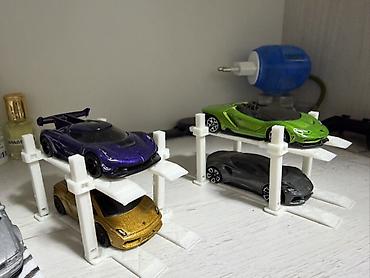 Оборудование для магазинов: Məhsul: Miniatür avtomobil saxlanma liftləri (2 mərtəbəli) Təsvir: - — 1