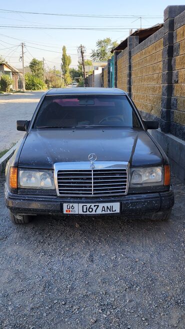 на мерс 124: Mercedes-Benz W124: 1992 г., 2.2 л, Механика, Бензин, Седан