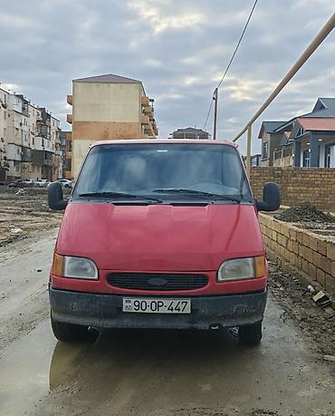 kondisaner mini: Yükdaşıma üçün praktik miniven - Korpus: qırmızı rəngli, geniş ön — 1