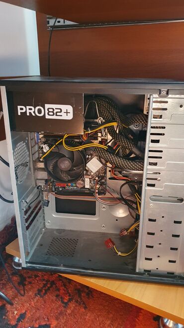 старенький компьютер: Компьютер, ядер - 4, ОЗУ 8 ГБ, Для работы, учебы, Б/у, Intel Core i5, HDD