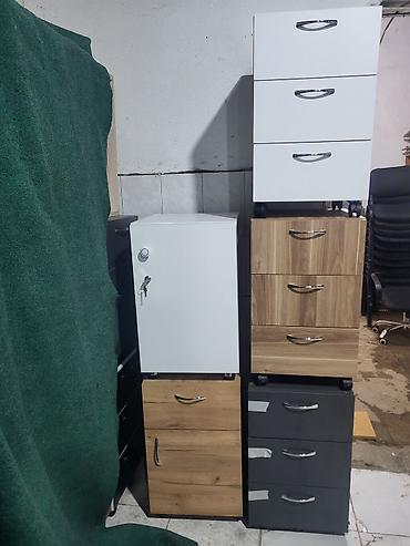 Офисные шкафы: Ofis üçün çekmecəli tumbalar - Model: 3 çekmecəli ofis tumbaları - — 1