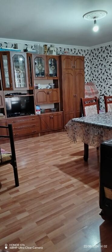 savalanda həyət evləri: Xırdalan, 2 otaqlı, Köhnə tikili, 45 kv. m