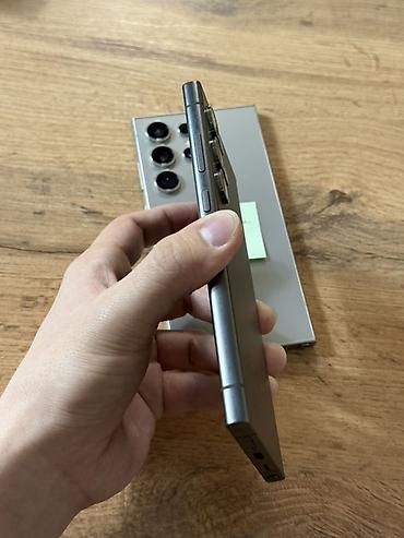 Samsung: Samsung Galaxy S24 Ultra, цвет - Серый, eSIM — 3