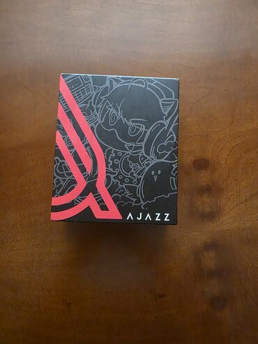 Mauslar: Ajazz Wireless gaming mouse led işıqlarla əhatələnmiş mousedir. Öz