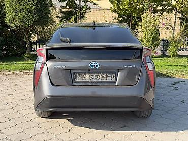 byd 05: Toyota Prius: 2016 г., Гибрид, Хэтчбэк — 4