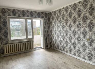 срочно сдаётся квартира маладая гвардия: 2 комнаты, 50 м², 105 серия, 8 этаж, Косметический ремонт