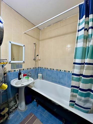 стадионная: 2 комнаты, 60 м², 12 мкр 106 серия, 1 этаж, Косметический ремонт — 10