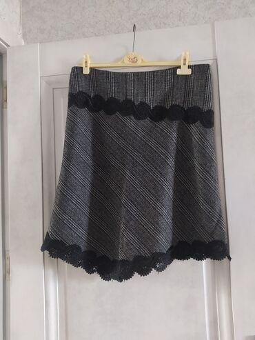 Ətəklər: Her ölcude maraqlı yübkalar. Şekillerde normal görünmeye bilər ancaq — 8