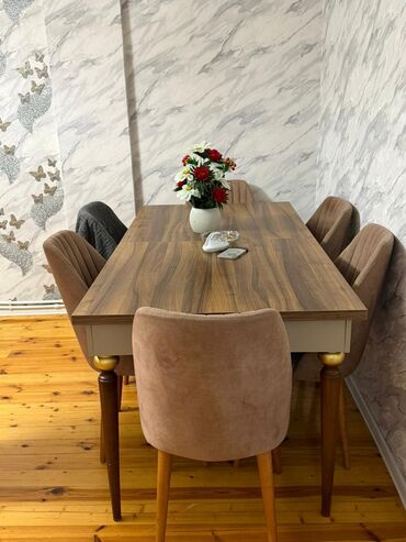 стол в стиле прованс: Fabrik istehsali. masa desti. 550azn. masa açılır. 6 stulla. ünvan